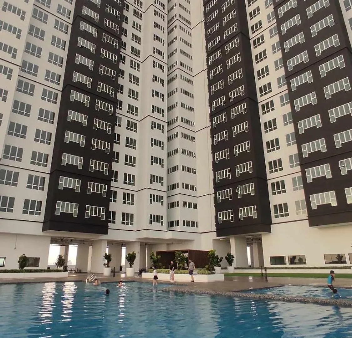 Amber Cove Malacca City View